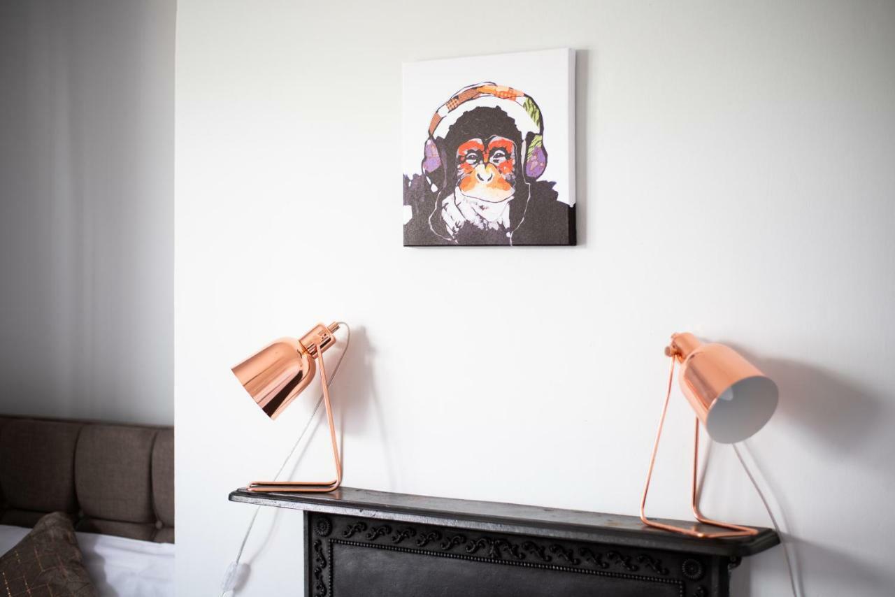 Off Road Parking, Garden, Tv In Every Room Swansea Luaran gambar